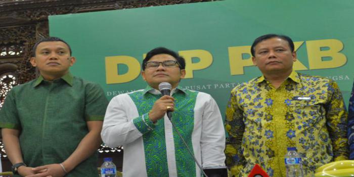 Ketua Umum DPP PKB A Muhaimin Iskandar dan Sekretaris Jenderal PKB Abdul Kadir Karding menerima kunjungan Ketua Bawaslu RI dan tim di Kantor DPP PKB, Rabu (4/7/2018).