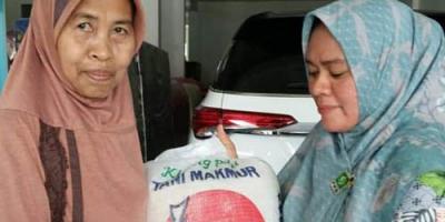 Legislator PKB Simeulue Salurkan 300 Sembako Kepada Masyarakat Kurang Mampu