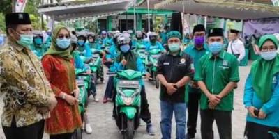  FPKB DPRD Jatim Serahkan Sepeda Motor ke PAC Fatayat Kabupaten Kediri