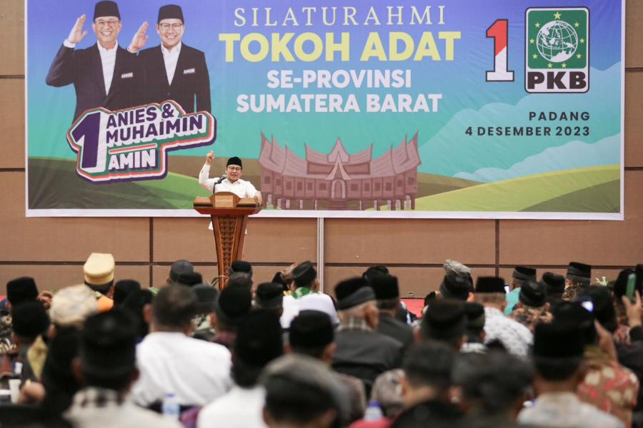 Tokoh Adat Sumatera Barat Siap Menangkan Pasangan AMIN