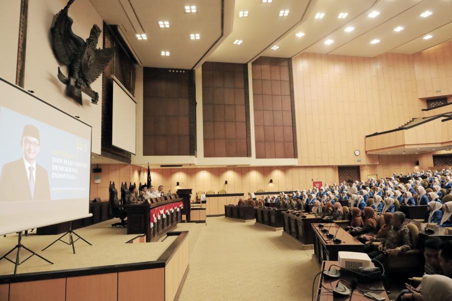 Terima Kunjungan MAN Kota Batu, Hasanuddin Wahid Dorong Edukasi Politik Gen Z