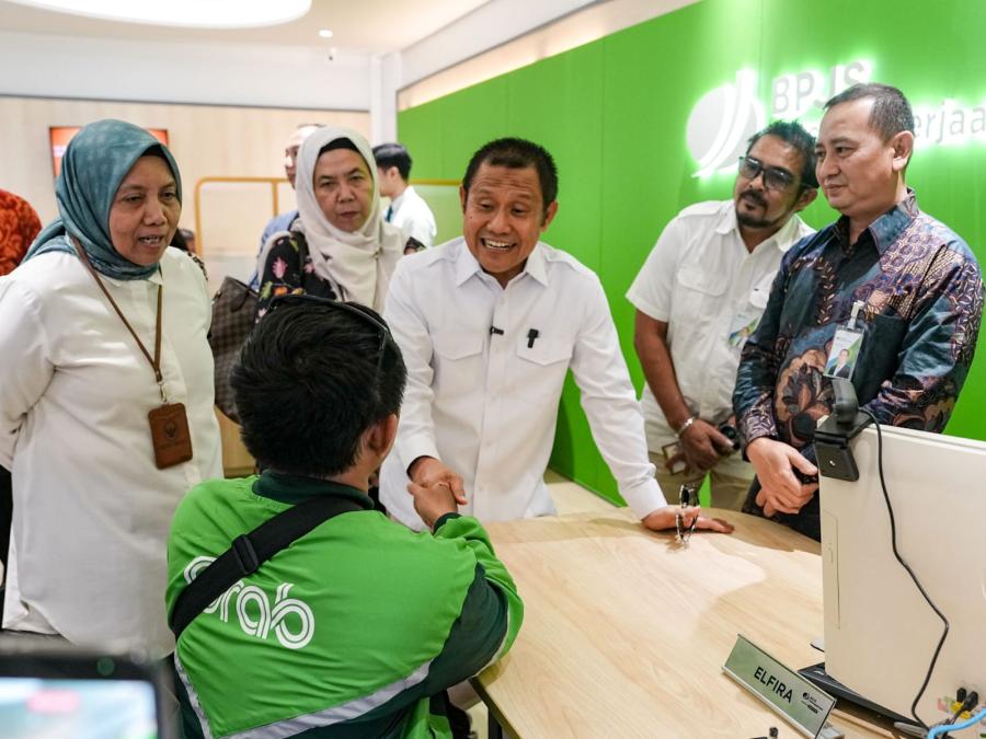Perkuat Perlindungan Sosial Pekerja Informal, Muhaimin Dorong Kepesertaan BPJS Ketenagakerjaan