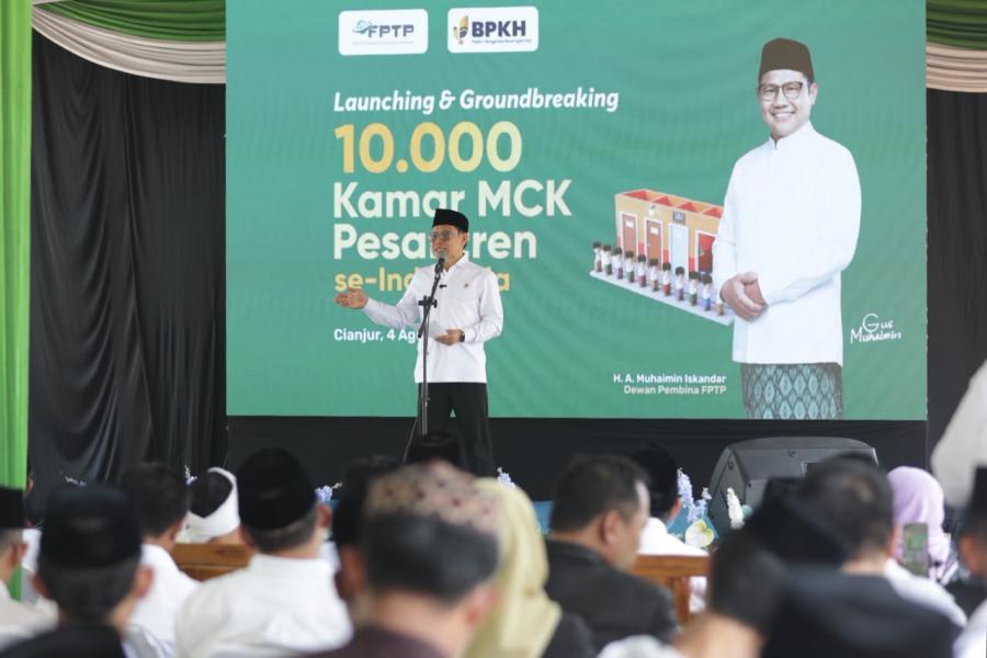 Launching 10.000 MCK, Gus Muhaimin: Sanitasi di Pesantren Sudah Tidak Rasional!